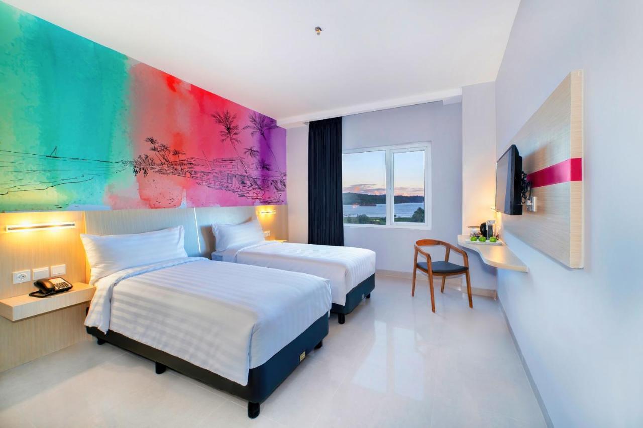 favehotel Bitung Eksteriør billede